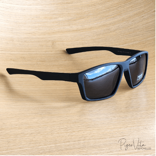 Cayo Black Polarized & UV Protection Sunglasses