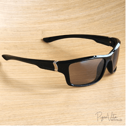Lago Light Black Polarized & UV Protection Sunglasses